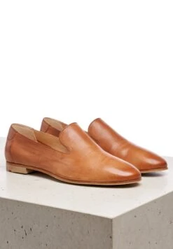 Lloyd Slipper - Braun 10 Lloyd Slipper - Braun -Lloyd Store 084094a7b256483ca177115baa3bed57