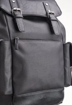 Lloyd Tagesrucksack - Schwarz 11 Lloyd Tagesrucksack - Schwarz -Lloyd Store 1ed703e62e4c46c8ac5d768d009f595b