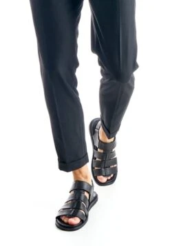 Lloyd ELIMAR - Trekkingsandale - Schwarz