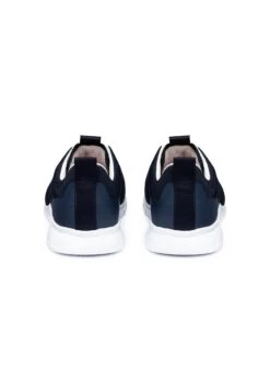 Lloyd BUCK - Trainers - Blau 13 Lloyd BUCK - Trainers - Blau -Lloyd Store 3c2c0cb9528243e48091d9b72cb92330