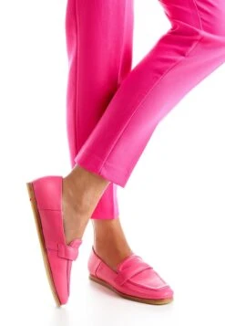 Lloyd Slipper - Fuchsia