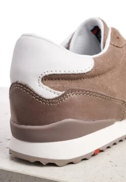 Lloyd EAST - Sneaker Low - Braun -Lloyd Store 5fed32d1754d402c8259614cae93d4e8