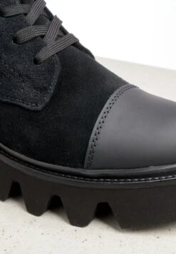 Lloyd MIT HOHEM PLATEAU - Schnürstiefelette - Schwarz -Lloyd Store 79022e98002147b3a1c9e6810ae40f5d